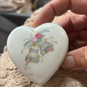 Russ White Heart Ceramic Trinket box with Floral Bell Design
